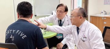 台商多年头痛伴随高山症，台心医院谢瀛华执行院长及张德永主任首次应用北京天坛医院『脑健康评估』
